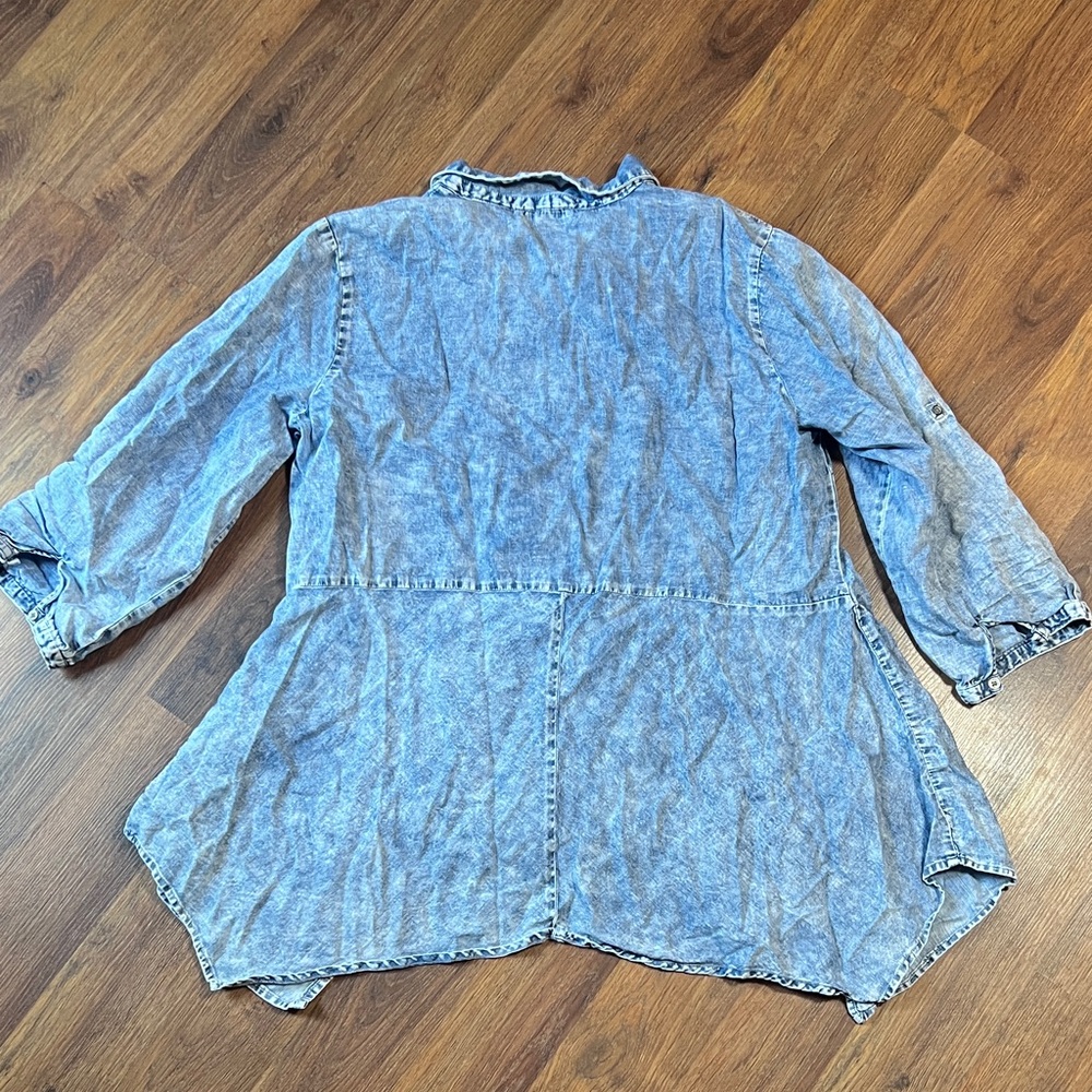 Vintage America Light Blue Denim Top - Picture 7 of 7